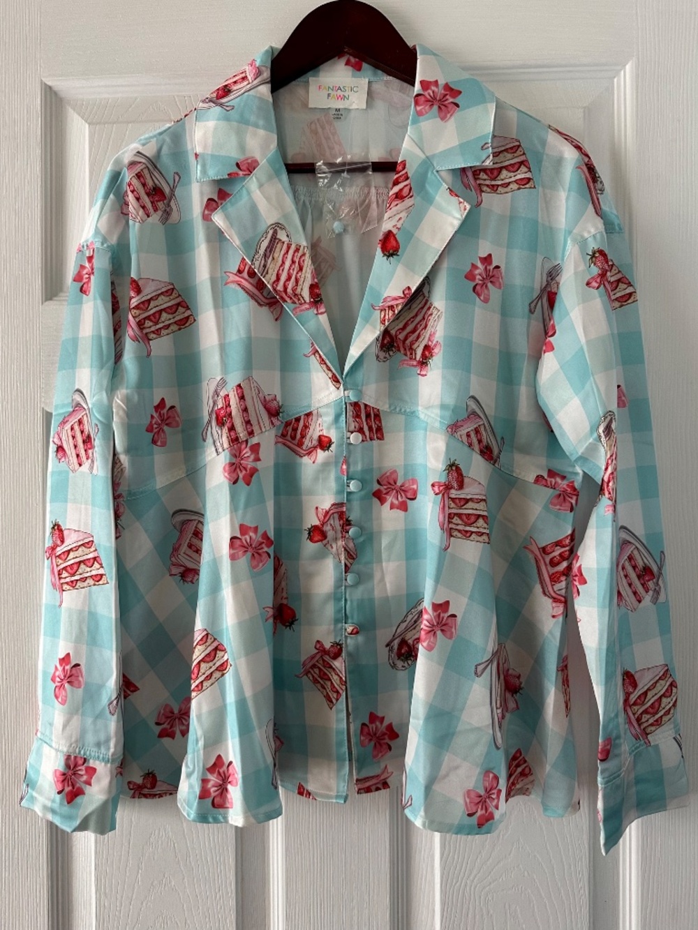Fantastic Fawn Blue Strawberry Shortcake 6-Button Front Long Sleeve Top Size M
